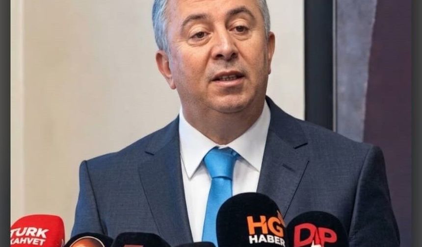 “KUTSO Başkan Adayı Mahmut Öztaş “Rakibimiz kişiler değil, Kütahya’nın kaybettiği zaman”