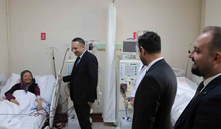 Altıntaş Devlet Hastanesi'nde Diyaliz Ünitesi hizmete girdi