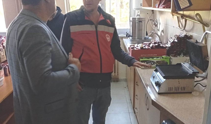 Çavdarhisar'da okul kantinlerine gıda denetimi