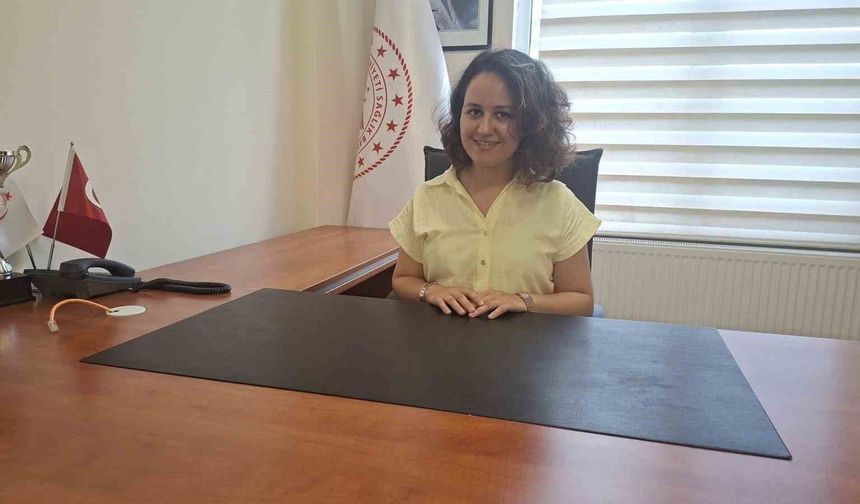 Hisarcık İlçe Devlet Hastanesi'nin yeni Başhekimi Uzm. Dr. Melike Köle göreve başladı