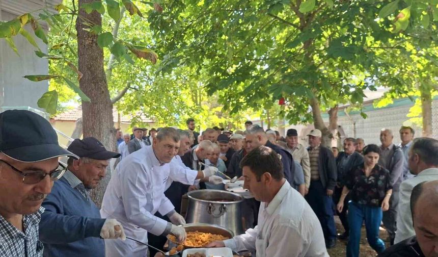 Hisarcık Şeyhler köyünde geleneksel güz hayrı