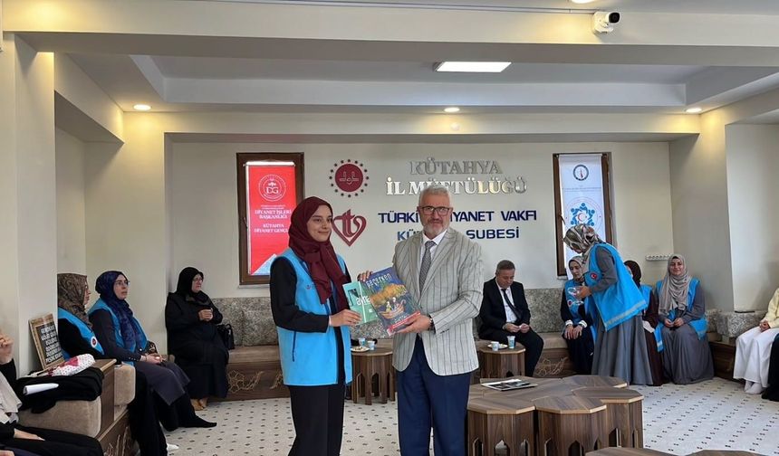 Kütahya'da gençlerin gönül dünyasına dokunan buluşma