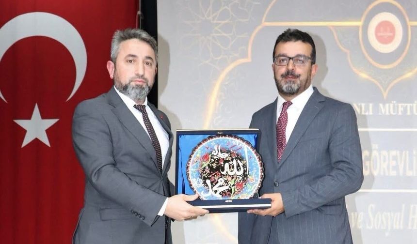 Tavşanlı'da 'Cami ve Sosyal Hayat' konferansı düzenlendi