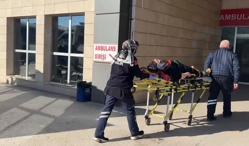 Tavşanlı'da trafik kazası: 2 yaralı