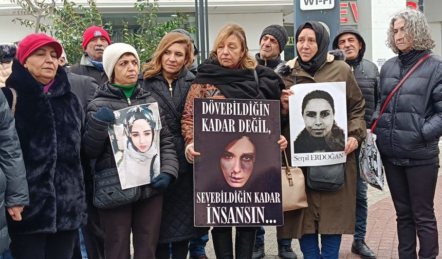 CHP Kütahya'da kadına şiddete karşı ses yükselti