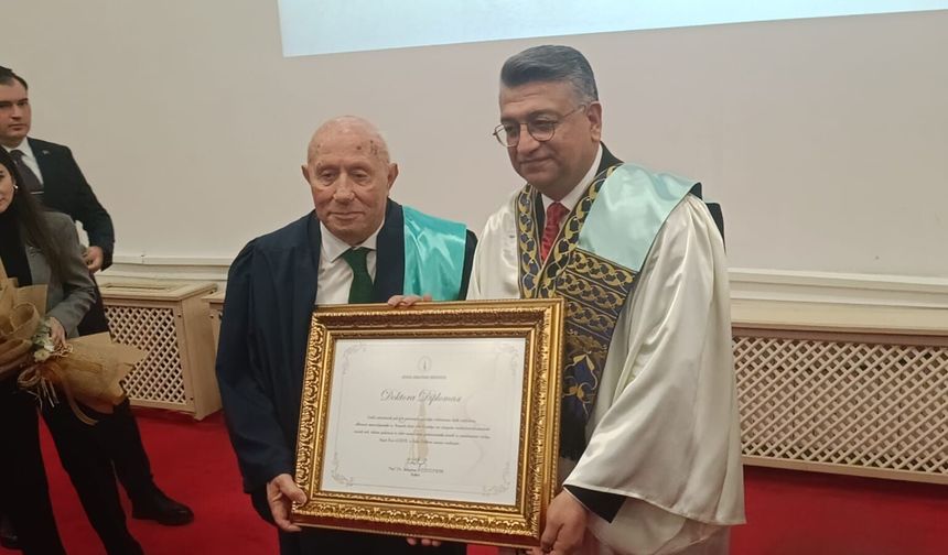 İş İnsanı Rıza Güral Fahri Doktora Unvanıyla onurlandırıldı