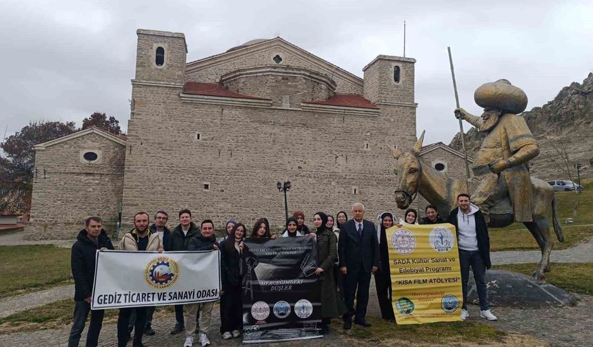 Gedizli öğrenciler gönül dağı dizi setini ziyaret etti