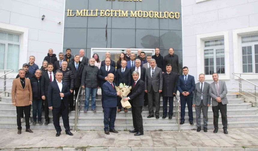 Kütahya İl Millî Eğitim Müdürlüğü’nde devir teslim töreni gerçekleştirildi